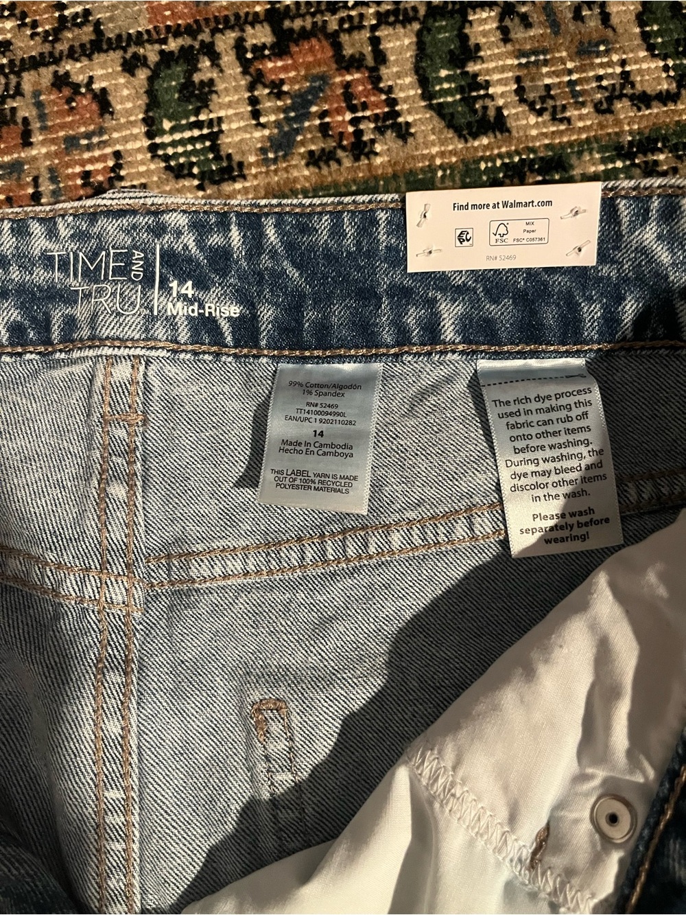 High-Rise Light Wash Women’s Jeans - Casual Straight Leg - Picture 4 of 4